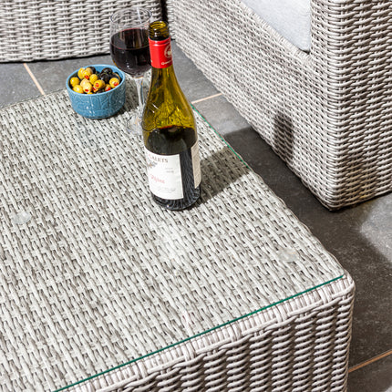 Spacious Multi-Piece Outdoor Rattan Effect Furniture Set in Light Grey